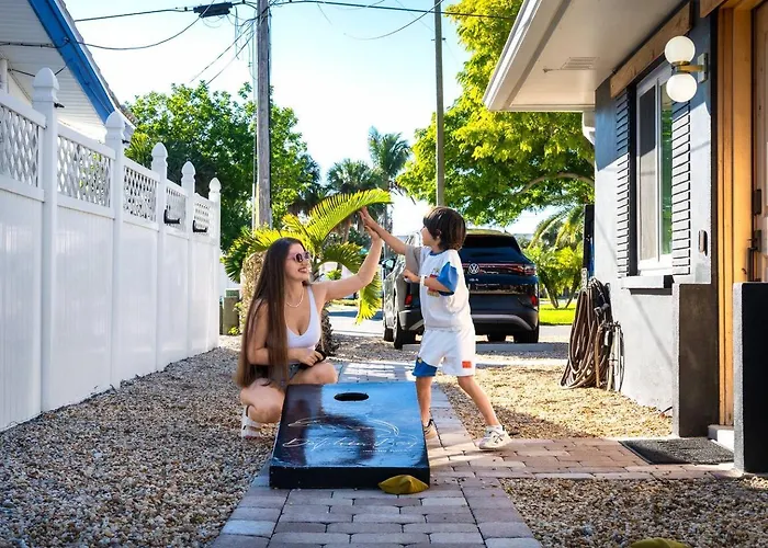 Waterfront Duplex W/ Hot Tub, Bikes, Kayaks, Sup